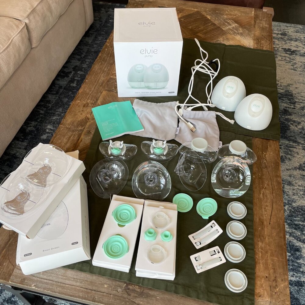 *Great Condition* Elvie Pump (Double Wearable Breast Pumps) + Extra Accessories